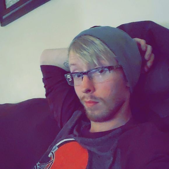 Meet your Posher, Josh - Picture 1 of 1